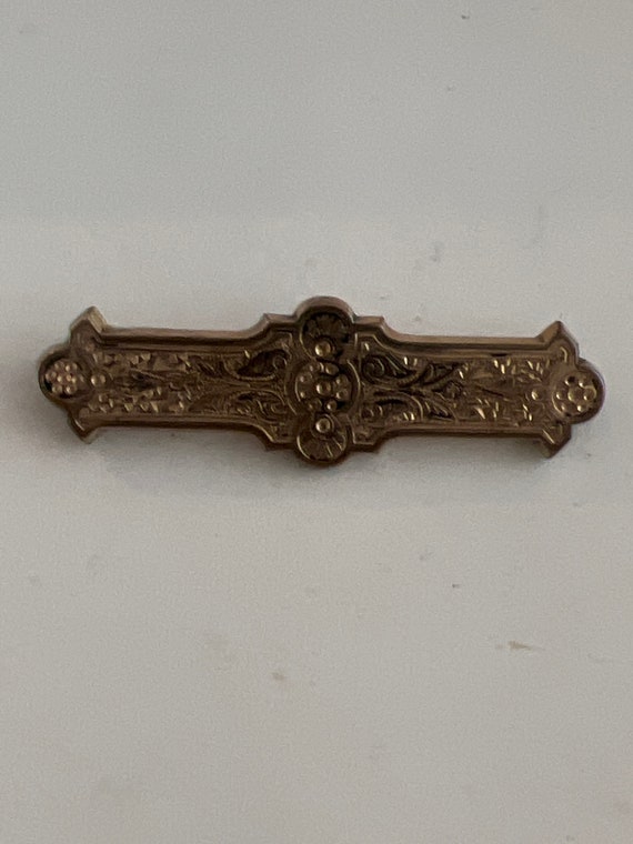 Victorian Gold Front Bar Pin