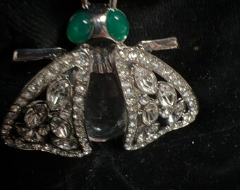 ブローチ・コサージュ [ESSENTIEL ANTWERPILLIGO] Bug Rhinestone Brooch Silver, pink and burgundy rhinestone bug brooch | Essentiel
