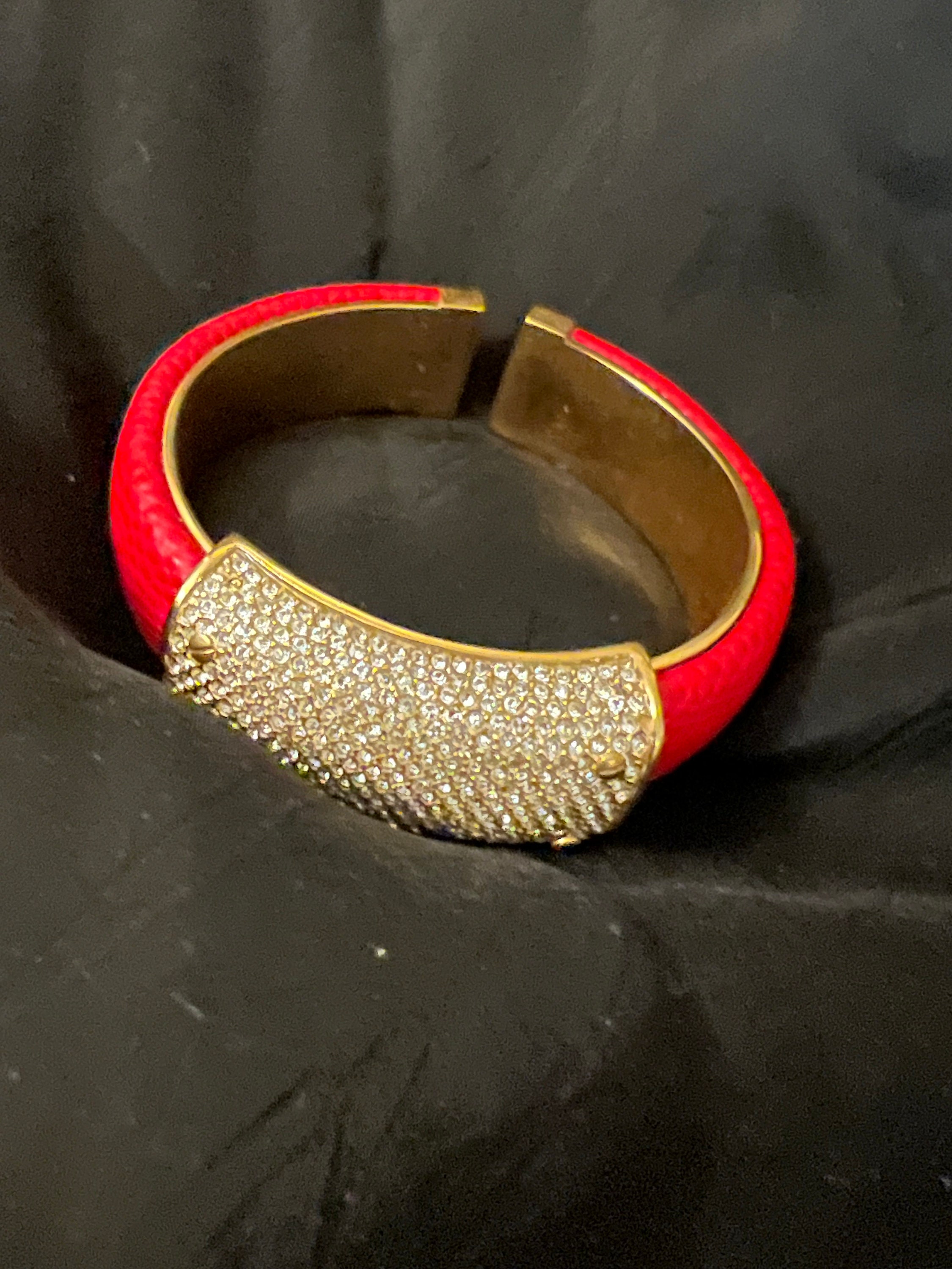 Red bendel bracelet outlet