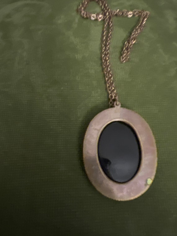 Black Jet Cameo Deco on Long Brass Chain - image 3
