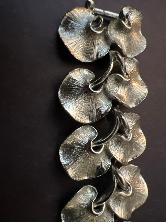Lisner 1950’s Gingko Leaf Bracelet 7.25 inches