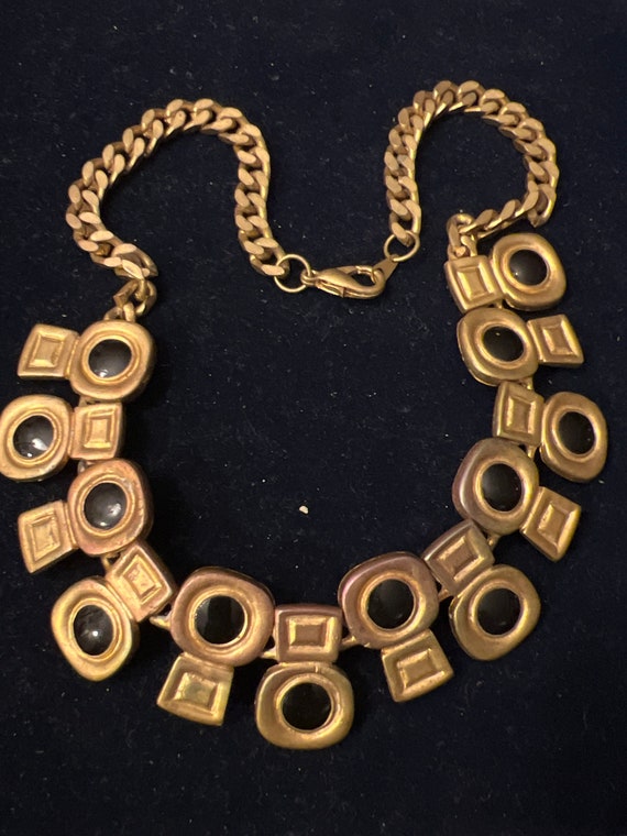 Goldtone 1980’s Gold geometric Design Necklace wit