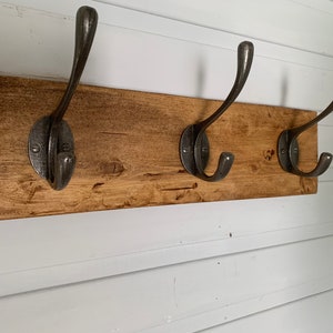 Rustic Wood Coat Rack Coat hanger image 4