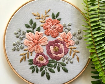 PDF embroidery pattern/floral pattern /digital download/7" hoop/hand embroidery/detailed instructions. Beginners or advanced stitchers.