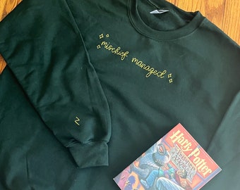 ¡Sudadera bordada a mano inspirada en el libro del rayo y el mapa de travesuras!