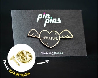 Love 4 ever Pin! cute heart pin, love pin, badges, brooch, love day, Valentine's day Pin, Valentine's Day Gift, Love Gift, black & brass