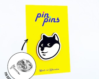 Funny Shiba Inu or Akita dog looking Pin! Brooch, Badges, Animal pins, Shiba Inu, Dog Lovers, original gift, gift idea, black & brass