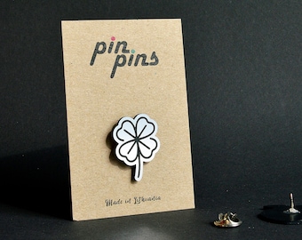 Four leaf clover good luck Irish Good Luck Symbol Ireland pin badge, retro Pin, badges, brooch, funny pin, original gift idea, black & brass