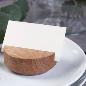 Porta biglietti da visita in legno / Porta biglietti in rovere / Elegante espositore per biglietti da matrimonio / Decorazione per matrimonio in legno naturale