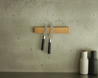 Handgjord magnetisk knivhållare i ek: Minimalistisk Wabi Sabi Japandi köksförvaring