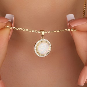 Dainty Silver Round Opal Women Vintage Jewelry, Natural Circle Trendy Opal Necklace, Diamond Stone Opal Necklace, Gold Opal Vintage Jewelry