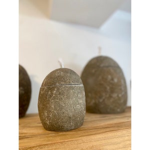 River Stone Oil Candle