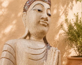 Patinated wooden Thai Buddha – Outdoor – Unique piece