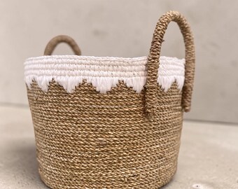 Large beige & white basket