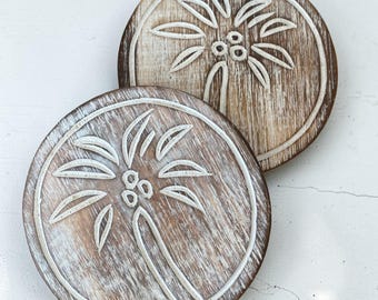 Set of 2 wooden coasters, various designs