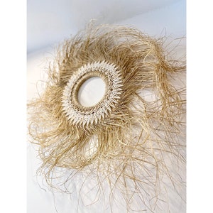 Rattan & shells wall decoration