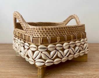 Bamboo & seashell trinket tray