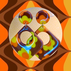 GIUGNO.Orecchini in stile carta da parati retrò.Orecchini da donna.Gioielli in stile retrò anni '70.Orecchini floreali.Gioielli