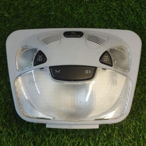 13* MERCEDES BENZ C-Class W203 2005 interior roof light A2038204601