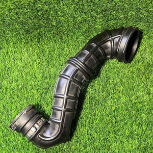 Ford Focus 2002 1.8/rura wlotowa powietrza do turbosprężarki/98AB9R504CE