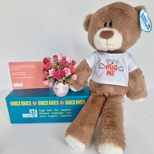 Mother&#39;s Day Hug Gift | Hug in a Box | Gift for Grandmother | Gift for Mom | Mother&#39;s Day Gift Box | I Miss You Gift | Thinking of You