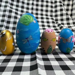Insect Easter Eggs - Fillable / refillable eggs , Reusable eggs  - Wood Easter Eggs - hand painted egg - nursery decor