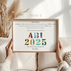 Abitur-Geschenk für Absolventen – individuell gestalteter Bilderrahmen.
Erinnerungsgeschenk zum Abitur mit Namen, Widmung & Wunschtext.
