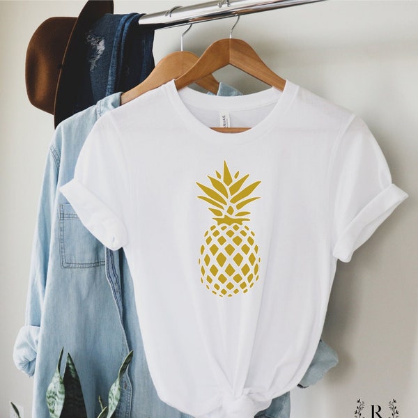 Pineapple Shirt, Pineapple Gift Tees, Tropical Shirt, Graphic Tees, Vacation Tees, Shirts for Women, Pineapple Lover, Man Shirts