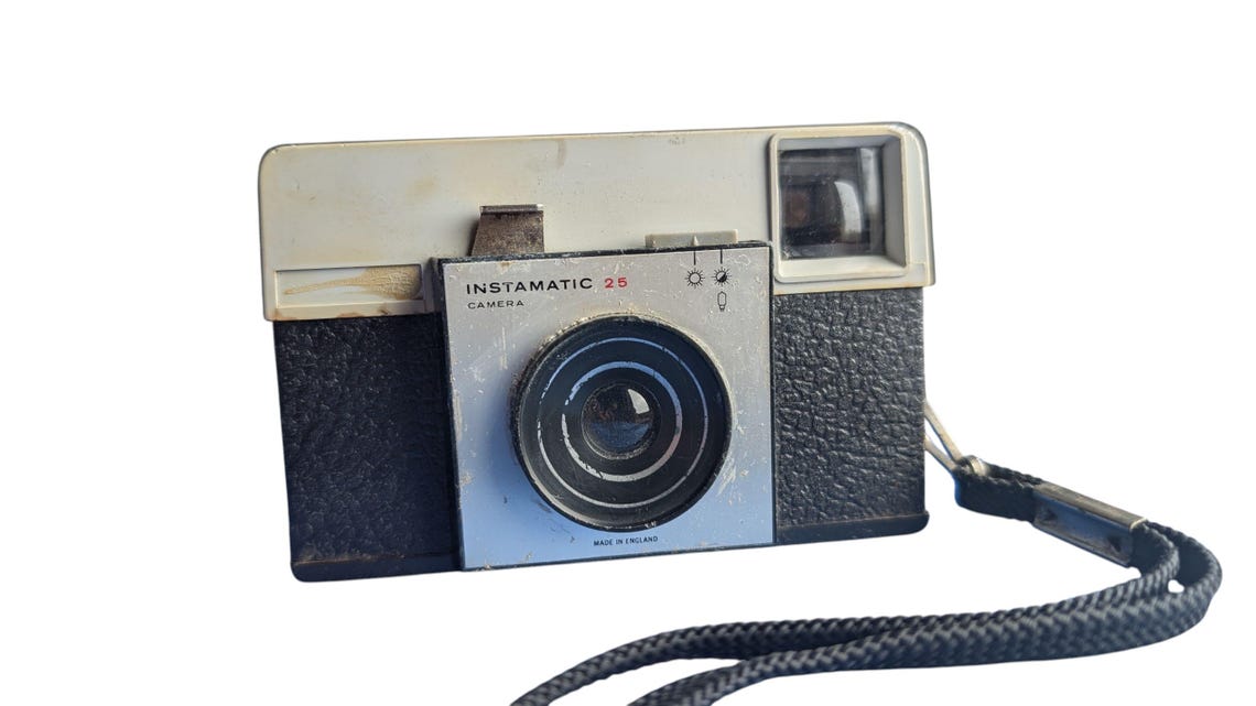 Kodak Instamatic 25 Vintage Camera - 126 film with cartridge, foto 2 di 5