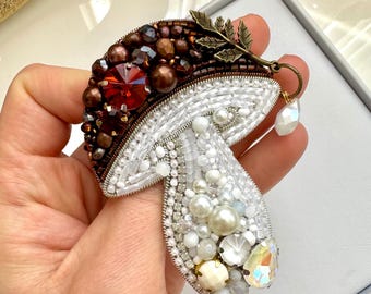 Hand-Embroidered Mushroom Brooch: Beaded Forest Pin