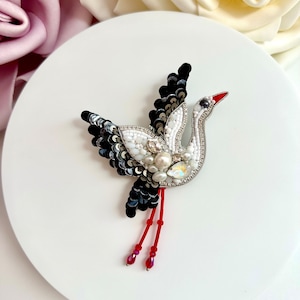 Beaded brooches “Stork” bird. Handmade designer brooch. High quality accessories. Unique bird design brooch. Baby shower best gift.