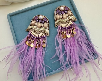 Broche de medusa con cuentas hecho a mano: Pin inspirado en el océano
