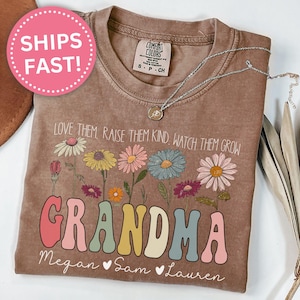 Custom Grandma T Shirt, Flower Comfort Colors Grandma Tee Personalized Gifts for Grandma Grandkids Names Gifts for Mother&#39;s Day (KC0006)