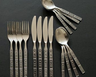 Stainless steel flatware set for 4 from Korea in Spring Fever pattern. MCM cutlery set. 16 pc