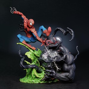 Spider-Man vs Venom Inspired Diorama STL – Marvel 3D Print File