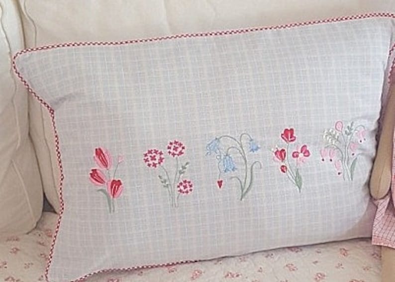 Embroidery file flowers in spring 10x10 flowers spring flowers early bloomer