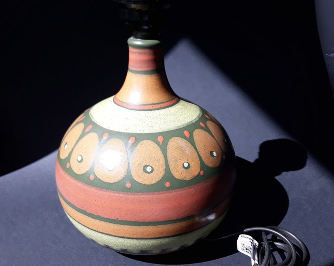 Porta Celi Pintado a Mano Ceramic Table Lamp Base. Made in Spain. Hand Painted. Warm Earth Tones. Signed. Mid Century Modern Spanish Pottery