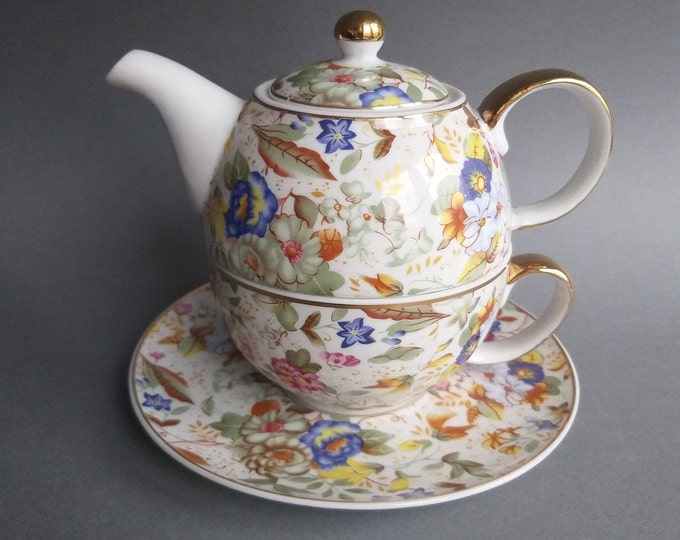The Leonardo Collection Coffee Tea Set - Tea Pot with Cups and Saucer. Multicolour Floral Motive. Chintz Pattern. Fully Marked. Gift Set.