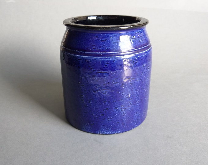 Steninge Lergods Sweden. Vintage Ceramic Jar Glazed in Cobalt Blue Colour. Hand Made Swedish Pottery. Nordic Restrained and Laconic Design.