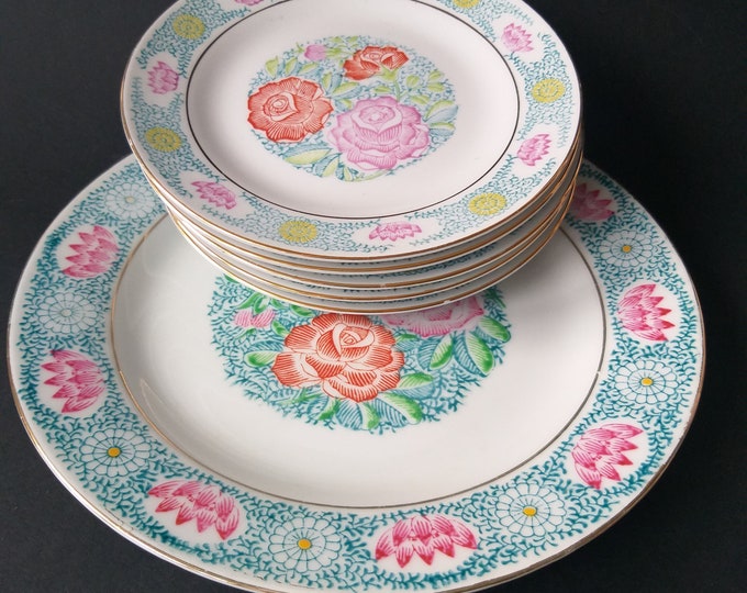 Vintage Chinese Fruit Dinner Ware Set. Oriental Peony Pattern in Pastel Colours. Gilded Edges. Marked. Beautiful Floral Plate Set.