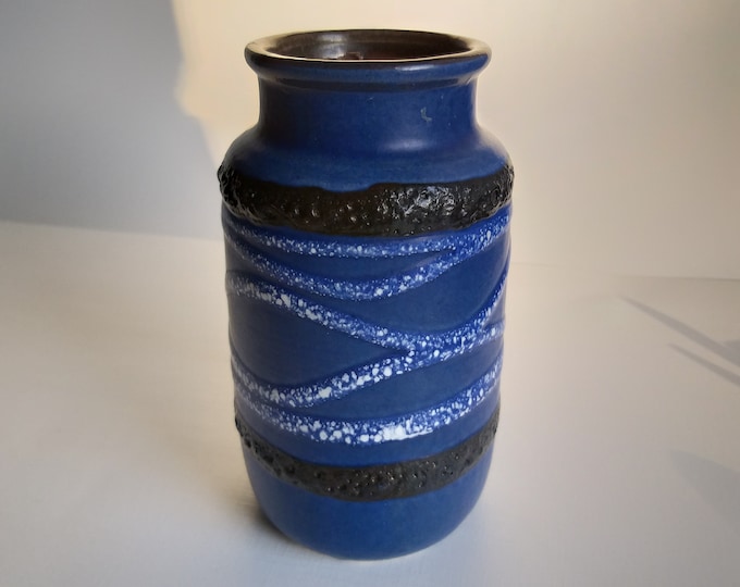 Scheurich West Germany. Small Vivid Blue Colour Vase from 70s. Splash of Colour for Your Room. Vintage Pottery Piece. Matte glaze finish.