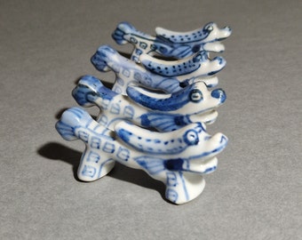 Set of 4 Vintage Porcelain Dragon Knife Rests Holders. White and Blue Colour. Hand Painted. Oriental Figurines. Chopsticks Holders.