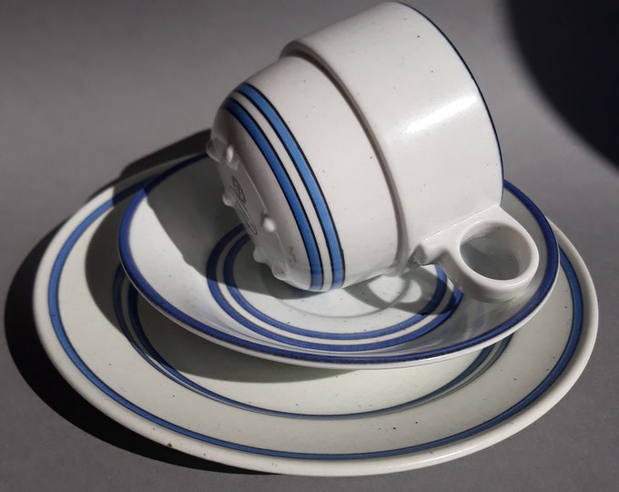 Set of Vintage Gustavsberg Tea Cup, Saucer and Cake Plate in Dart Pattern. Hand Painted. Design by Stig Lindberg. Blue Stripes. Marked.