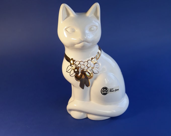 Deco Keramik Helsingborg Sweden. Lovely Porcelain Cat Figurine in White Colour Glaze. Hand Painted with Gold. Vintage Swedish Home Decor.