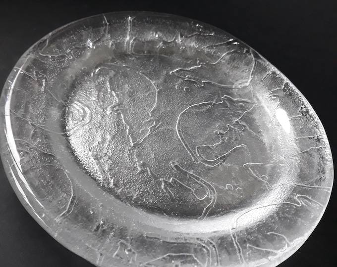 Set of 2 Nybro Sweden Crystal Glass Plates. Design by Cilla Persson. Rare and Fun Pieces with Mouse Motif. Scandinavian Glass Tableware.