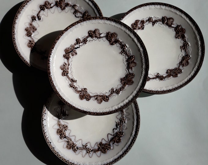 Pair of Antique Upsala Ekeby Gefle Sweden Mullbär Pattern Dessert Plates. Ruben Wallström Early 20th Century. Brown Relief of Mulberry Motif