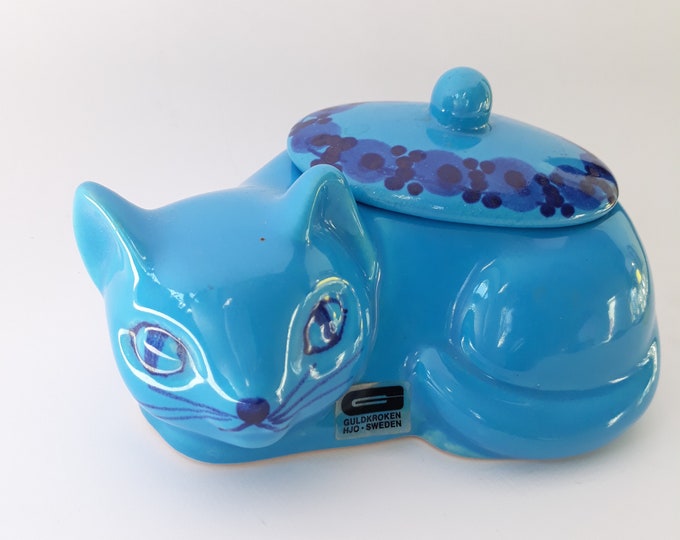 Guldkroken Hjo Sweden. Vivid Blue Glazed Cute Cat Figurine Jewellery Trinket Box. Swedish Retro Home Decor. Scandinavian Vintage Pottery.