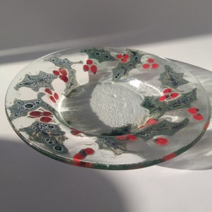 Beautiful Scandinavian Fused Clear Glass Serving Plate in Christmas Colours - Red and Green Grey. Vintage Swedish Art Glass Design Tableware