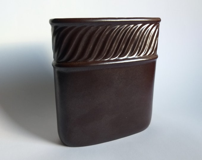 Höganäs keramik Sweden. Brown stoneware vase with  with an edge in relief. Oval shape. Swedish ceramic vase. Vintage laconic pottery piece.
