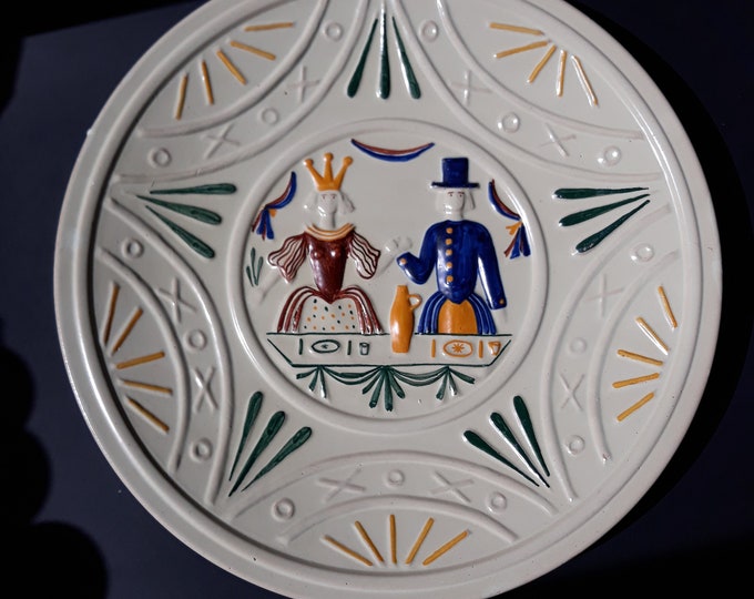 XL Vintage Nittsjo Sweden Wall Decor. Round Shape in Relief Technic. Plaque of Prince and Princess. Swedish Design Pottery. Hand Painted.